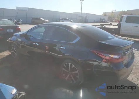 2018 Nissan Altima 2.5 Sr from USA, damaged, VIN 1N4AL3AP8JC120272